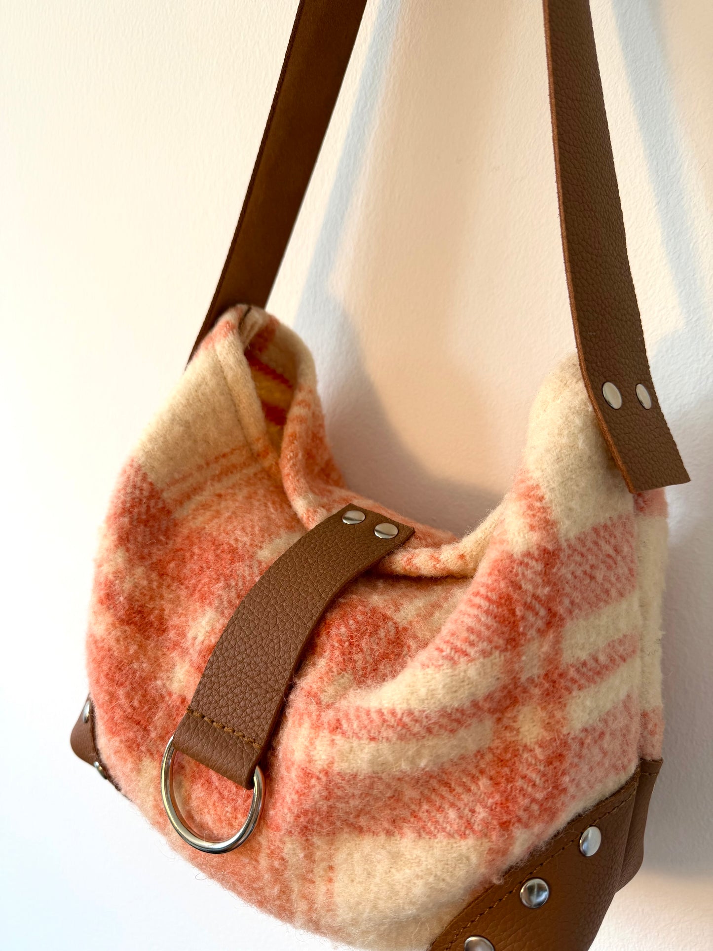 Sac upcyclé couverture laine et cuir