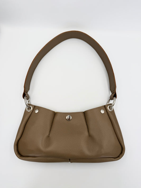 Sac Thora kaki