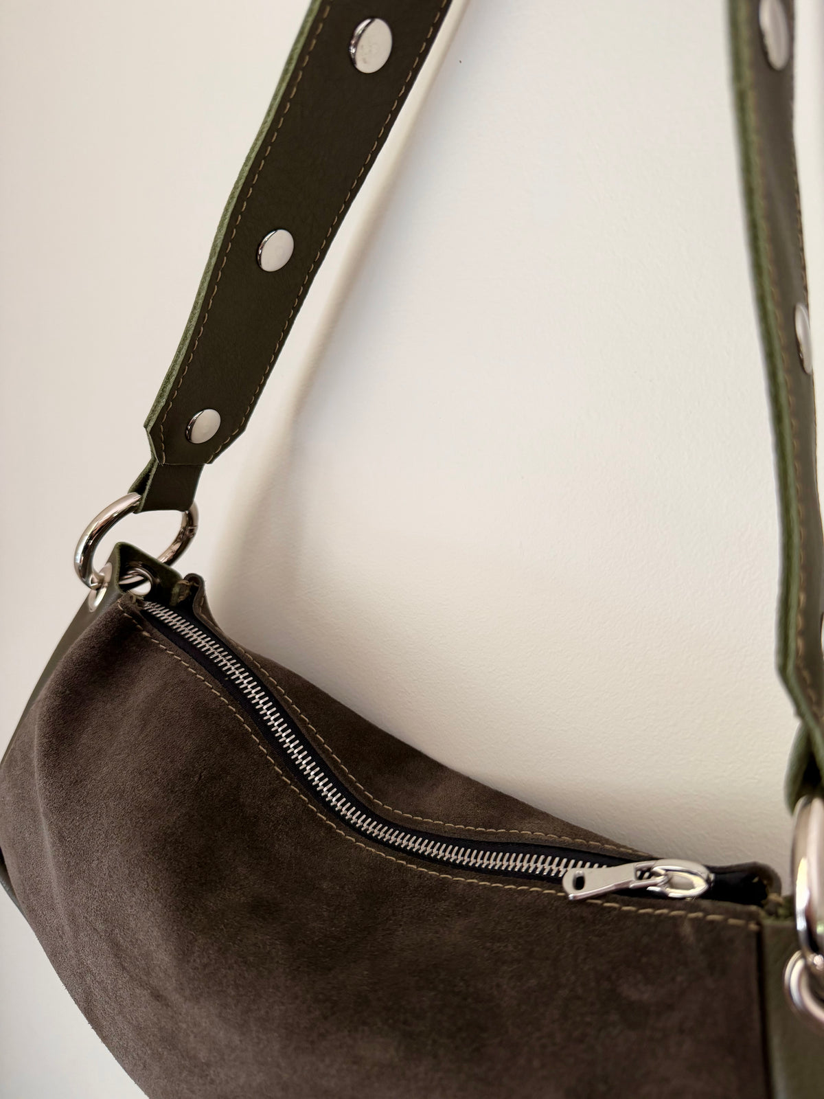 Sac Thora kaki