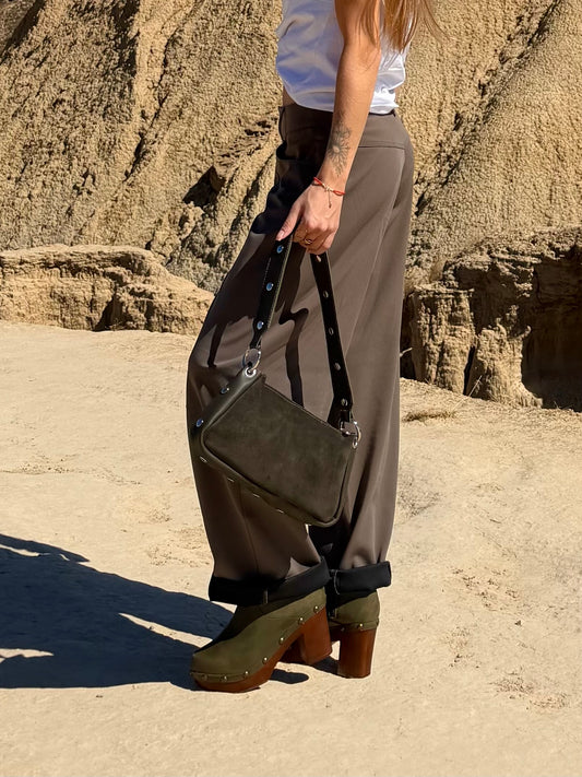 Sac Thora kaki