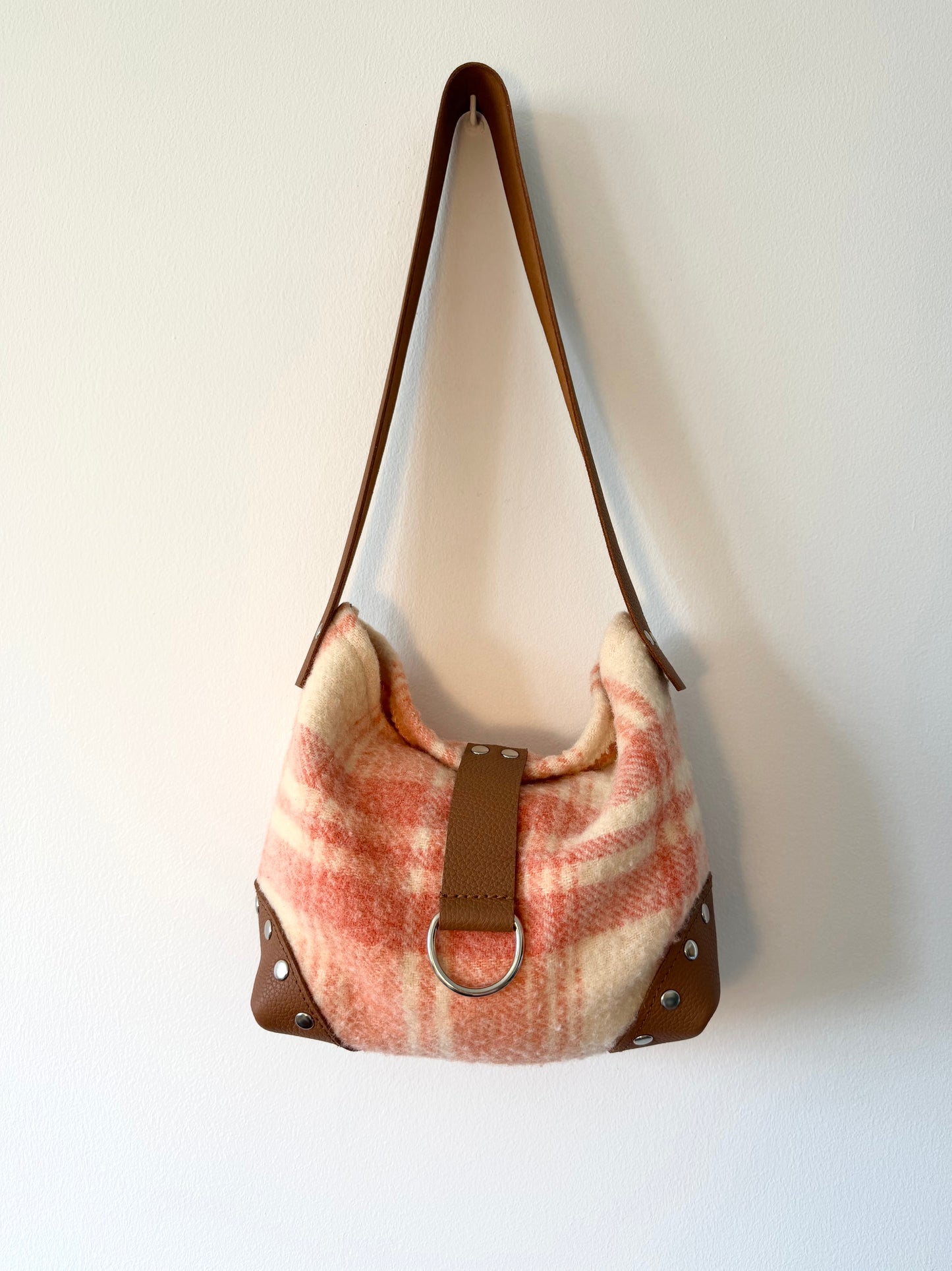 Sac upcyclé couverture laine et cuir